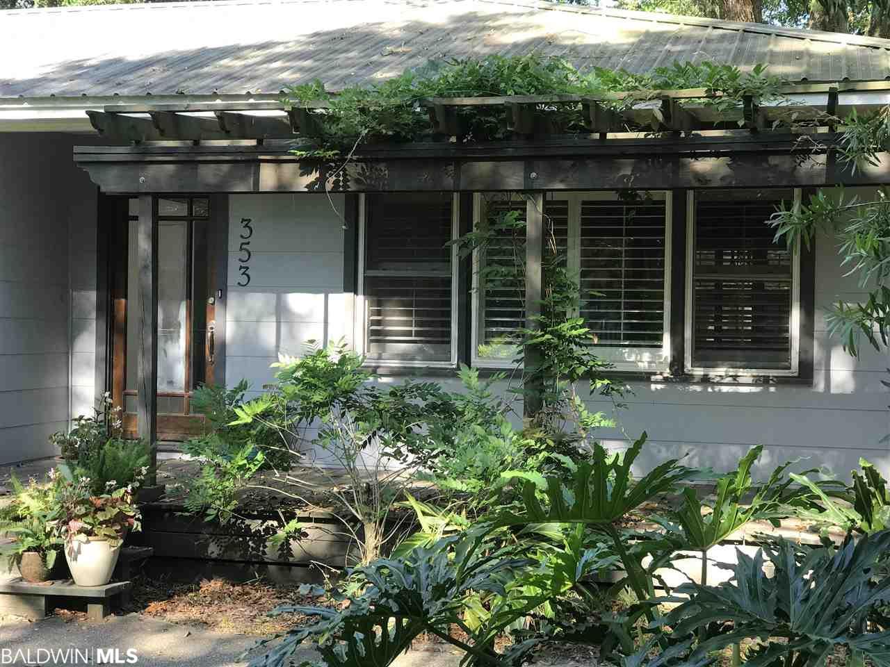 353 Azalea Street - Photo 1