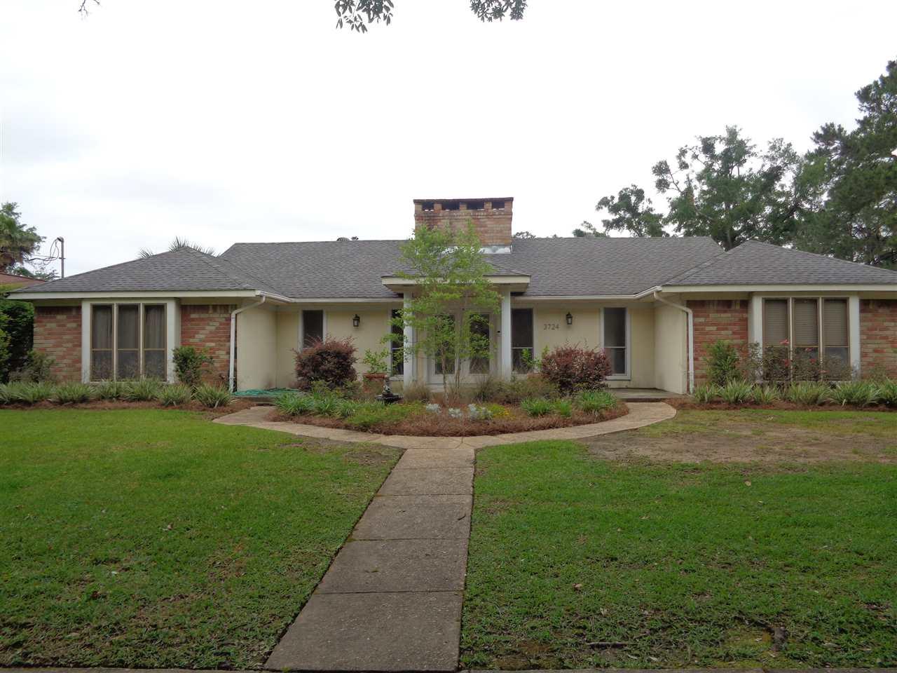 3724 Claridge Road - Photo 1