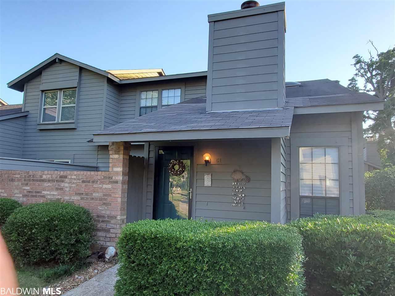 389 Clubhouse Drive - Photo 1