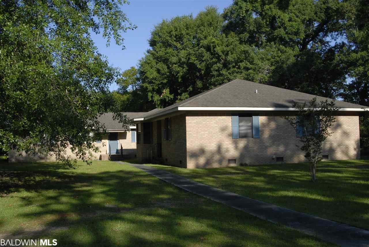 106 Beech Street - Photo 1