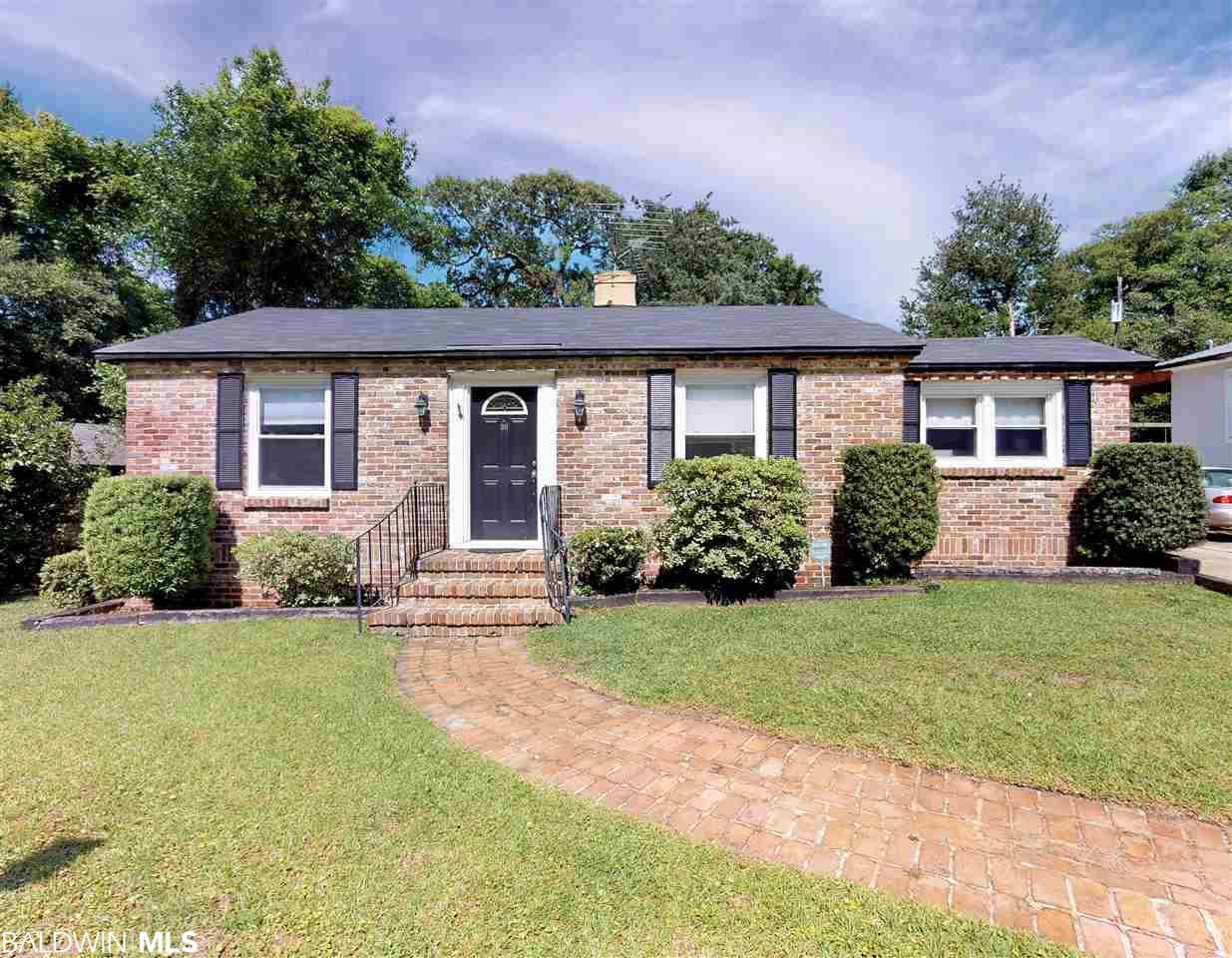 38 Hathaway Rd - Photo 1