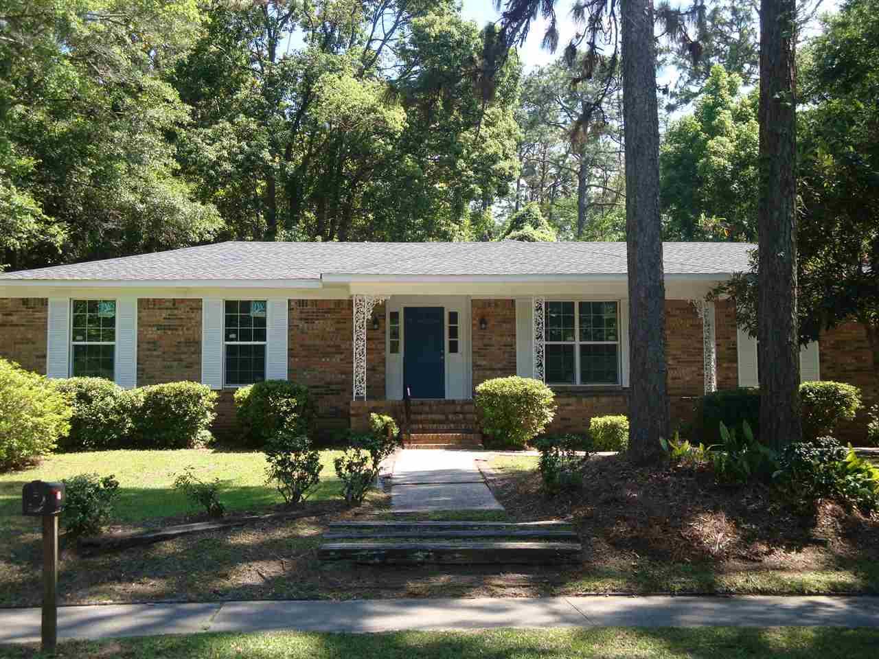702 Gayfer Avenue - Photo 1
