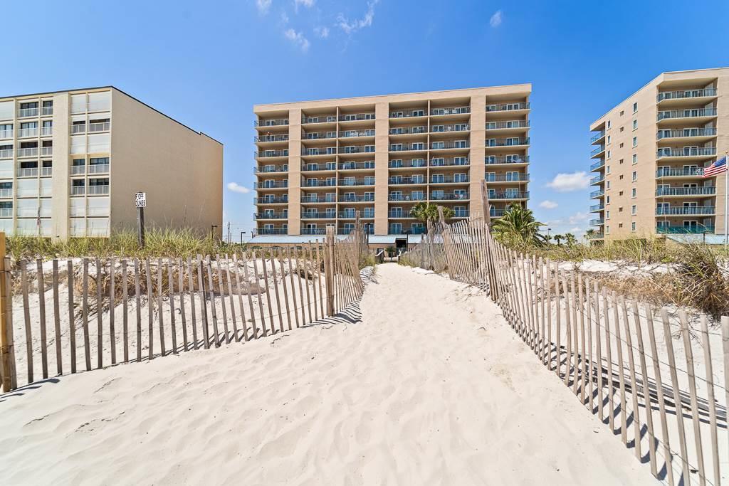 969 Beach Blvd - Photo 1