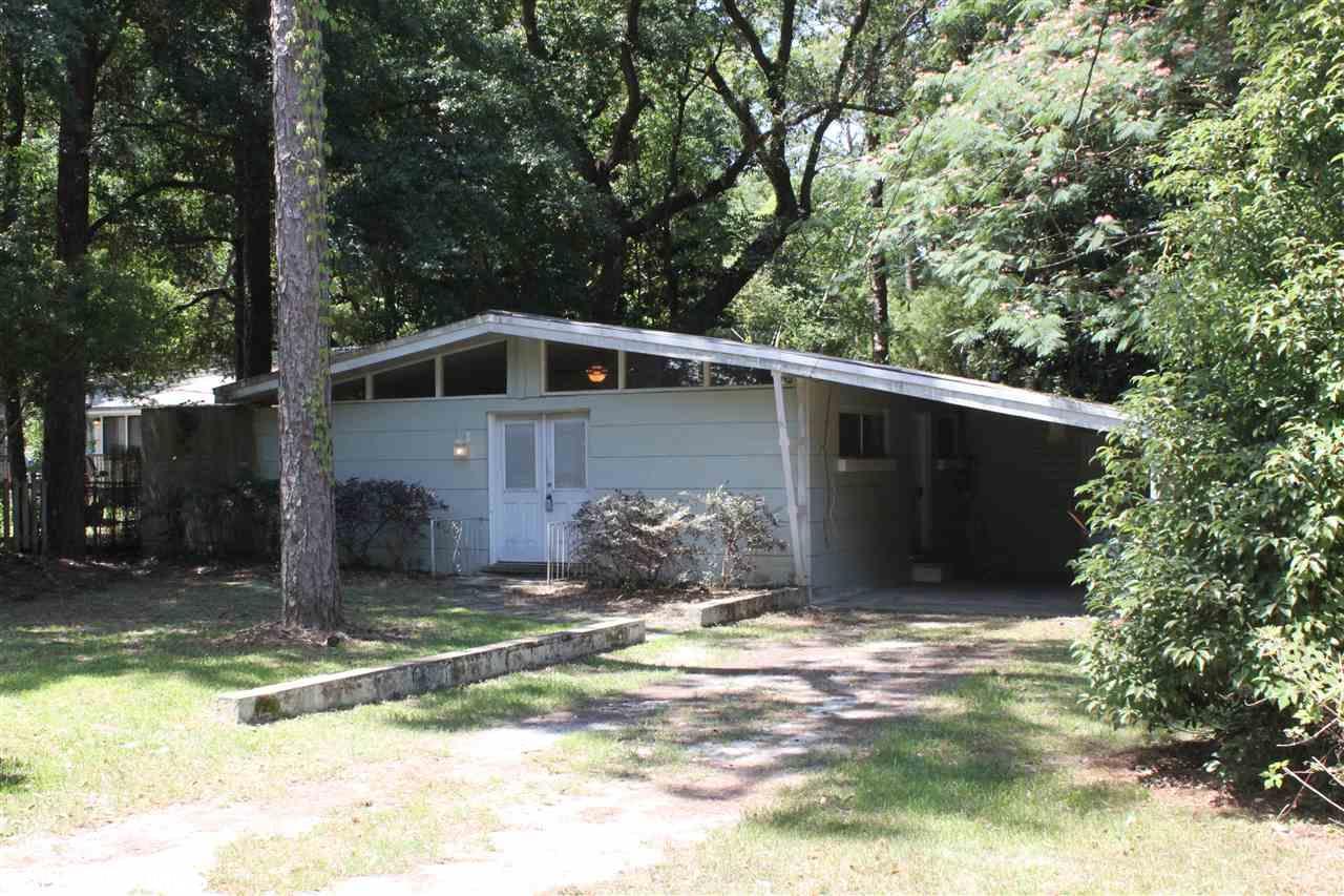 160 Orange Avenue - Photo 1