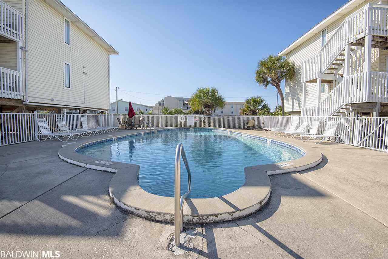 1118 Beach Blvd - Photo 1