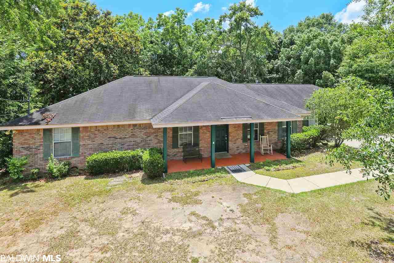 409 Camphor Avenue - Photo 1
