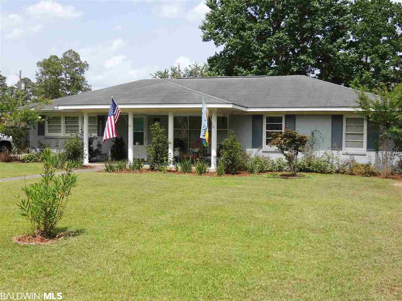 1406 Mcmillan Av - Photo 1