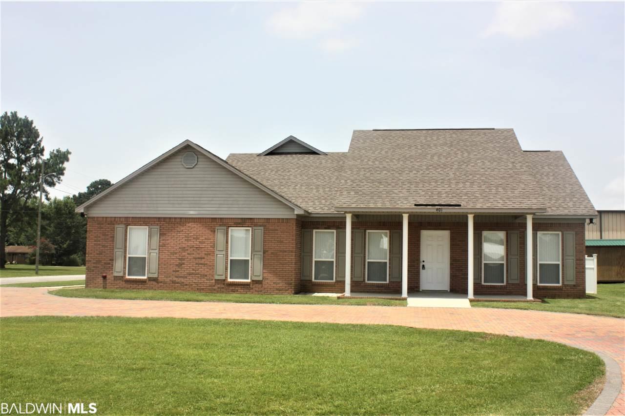 401 Hamm Ave - Photo 1