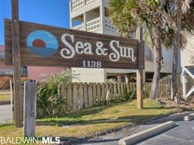 1138 Beach Blvd - Photo 1