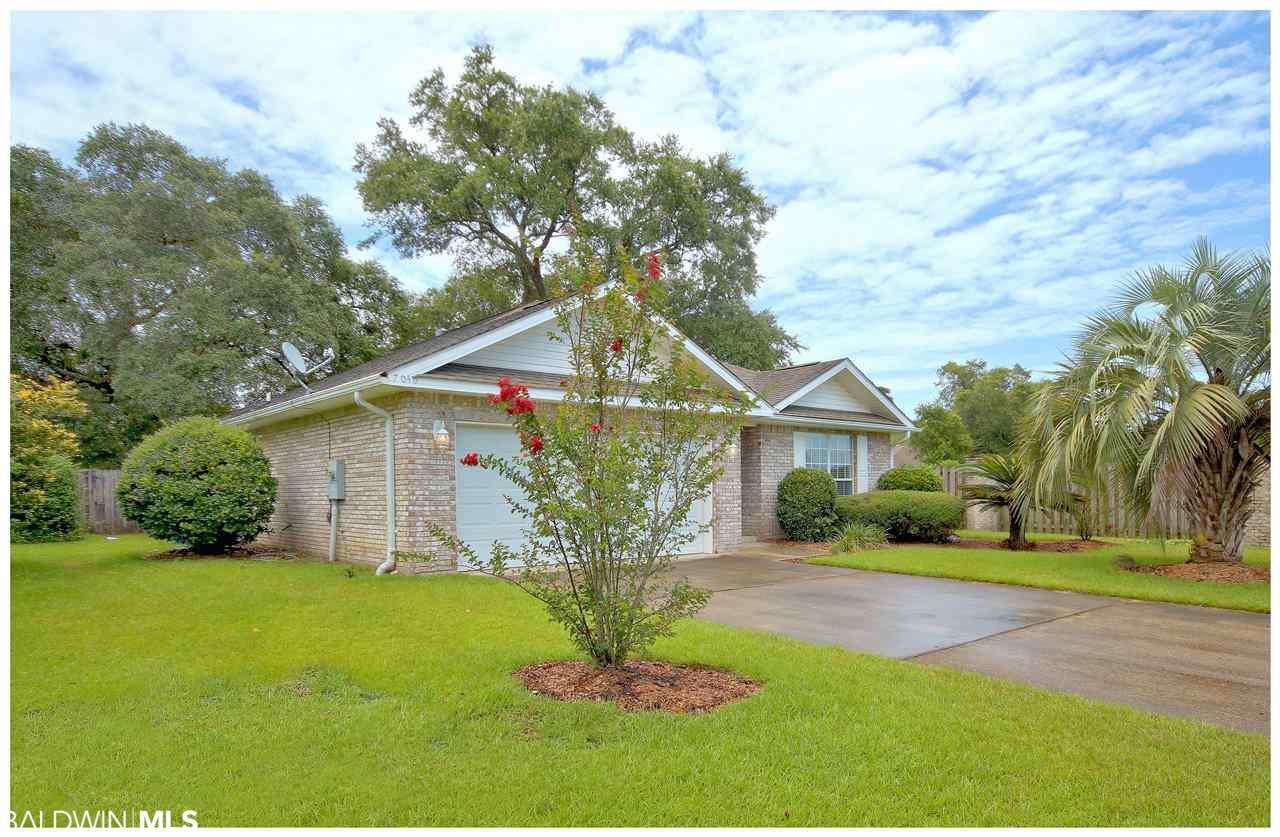 7040 Raintree Ln - Photo 1