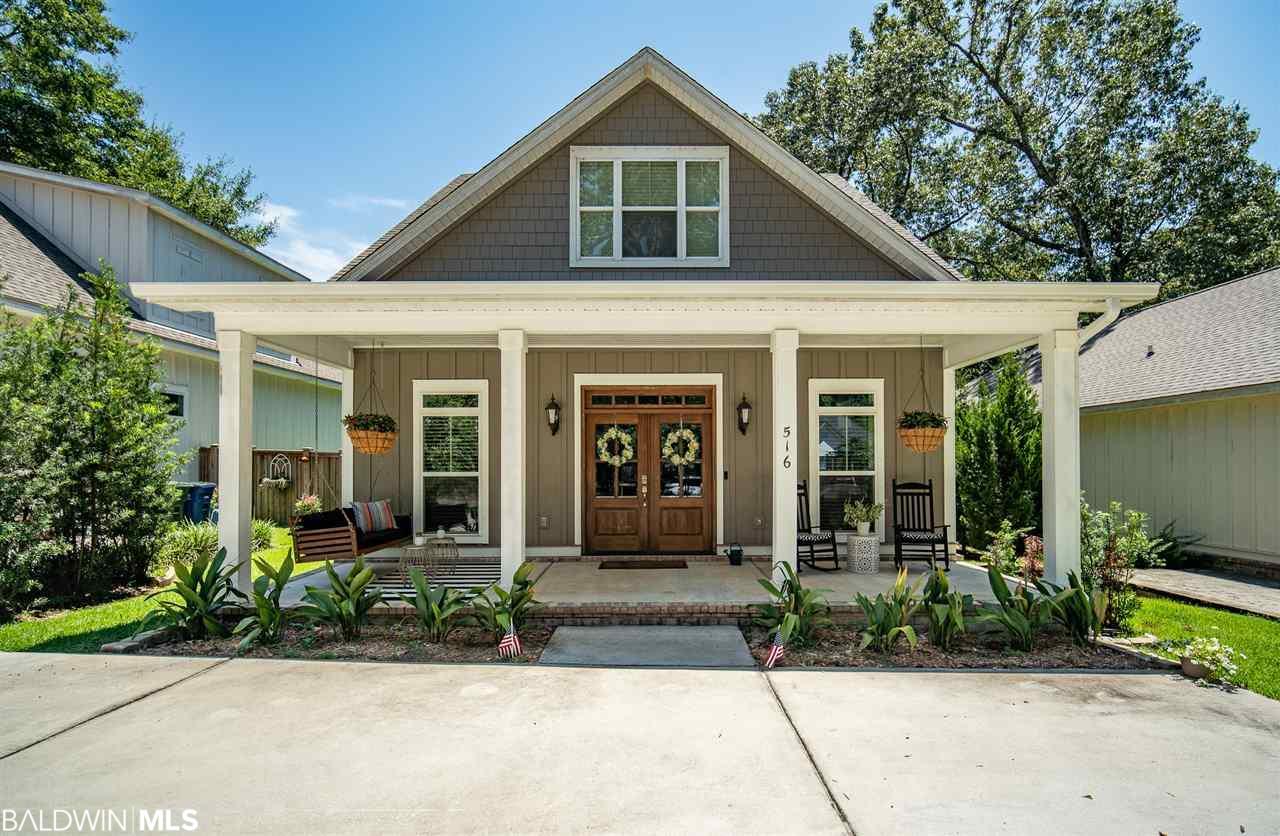 516 Belrose Avenue - Photo 1