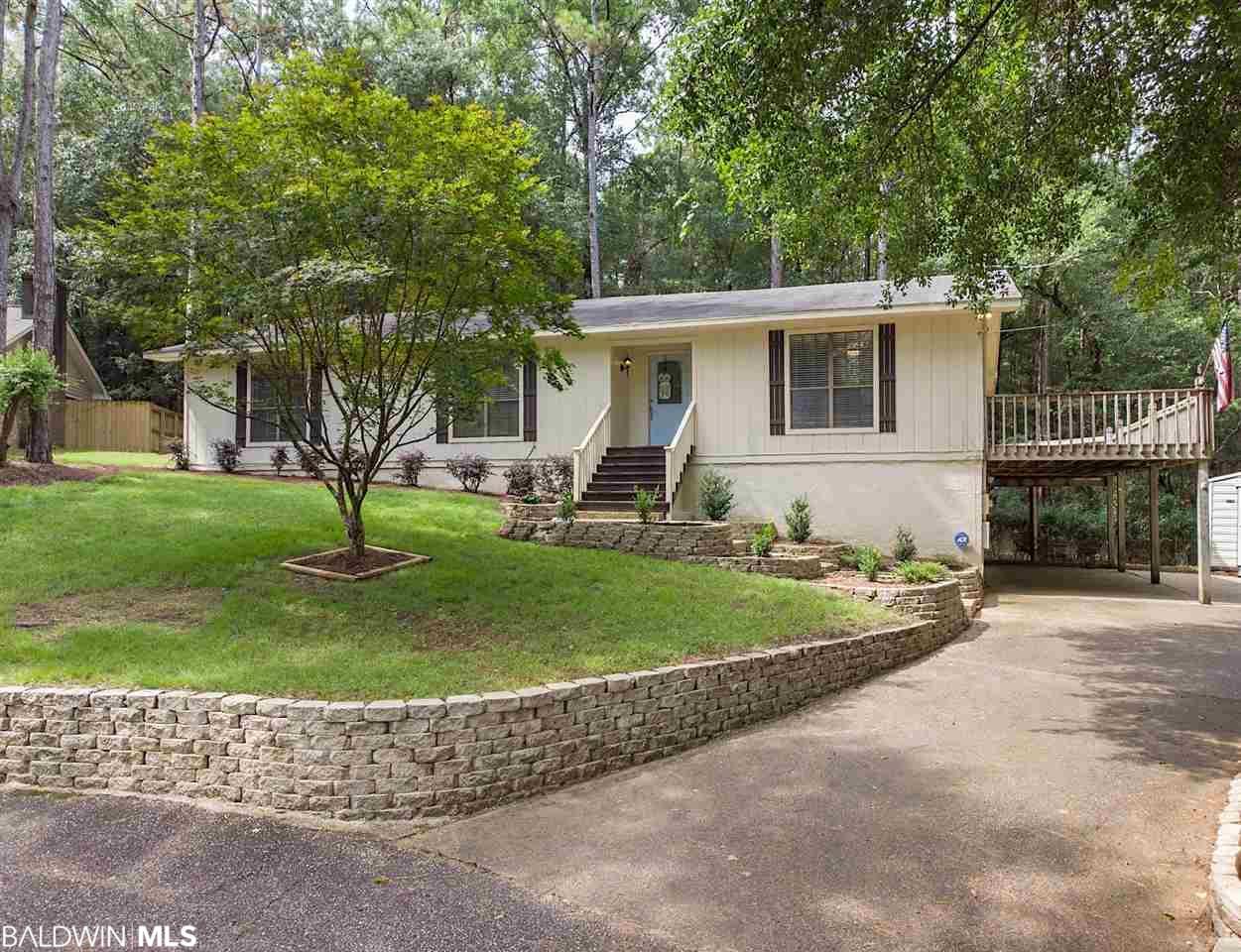 111 Marc Cir - Photo 1