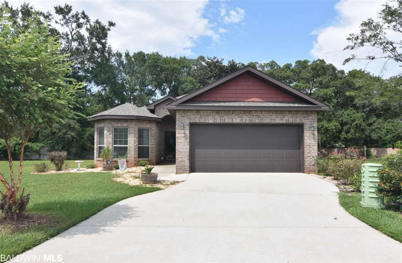 1472 Surrey Loop - Photo 1