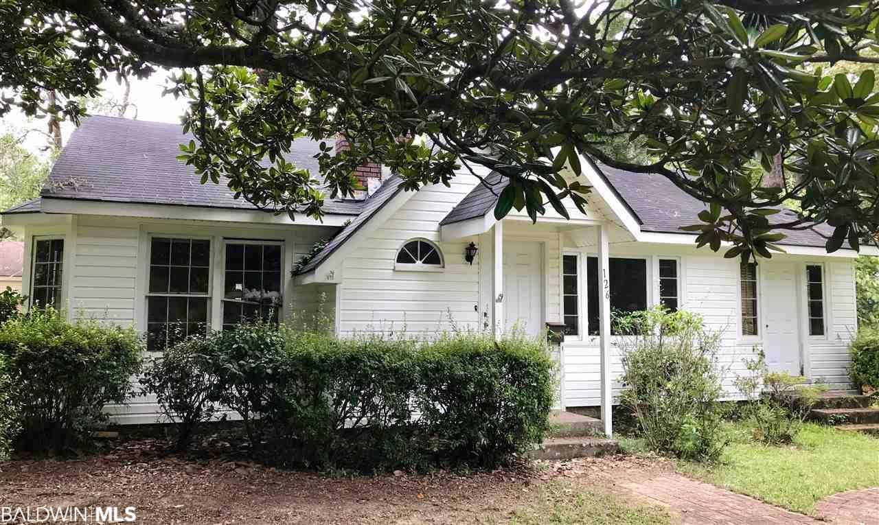 126 Nichols Avenue - Photo 1