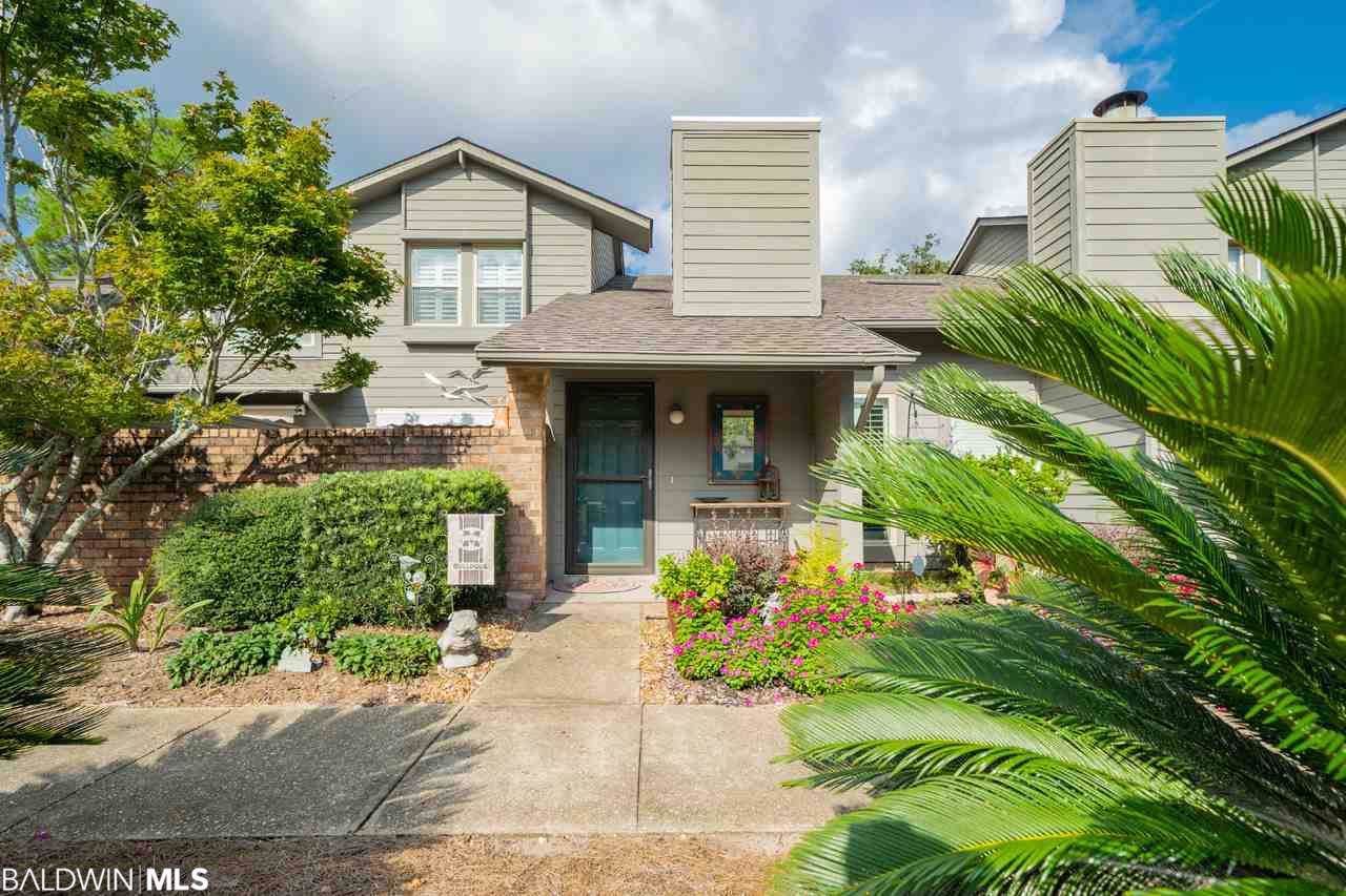 389 Clubhouse Drive - Photo 1