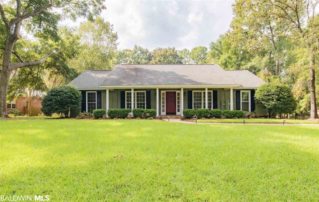 605 Oak Ridge Court - Photo 1
