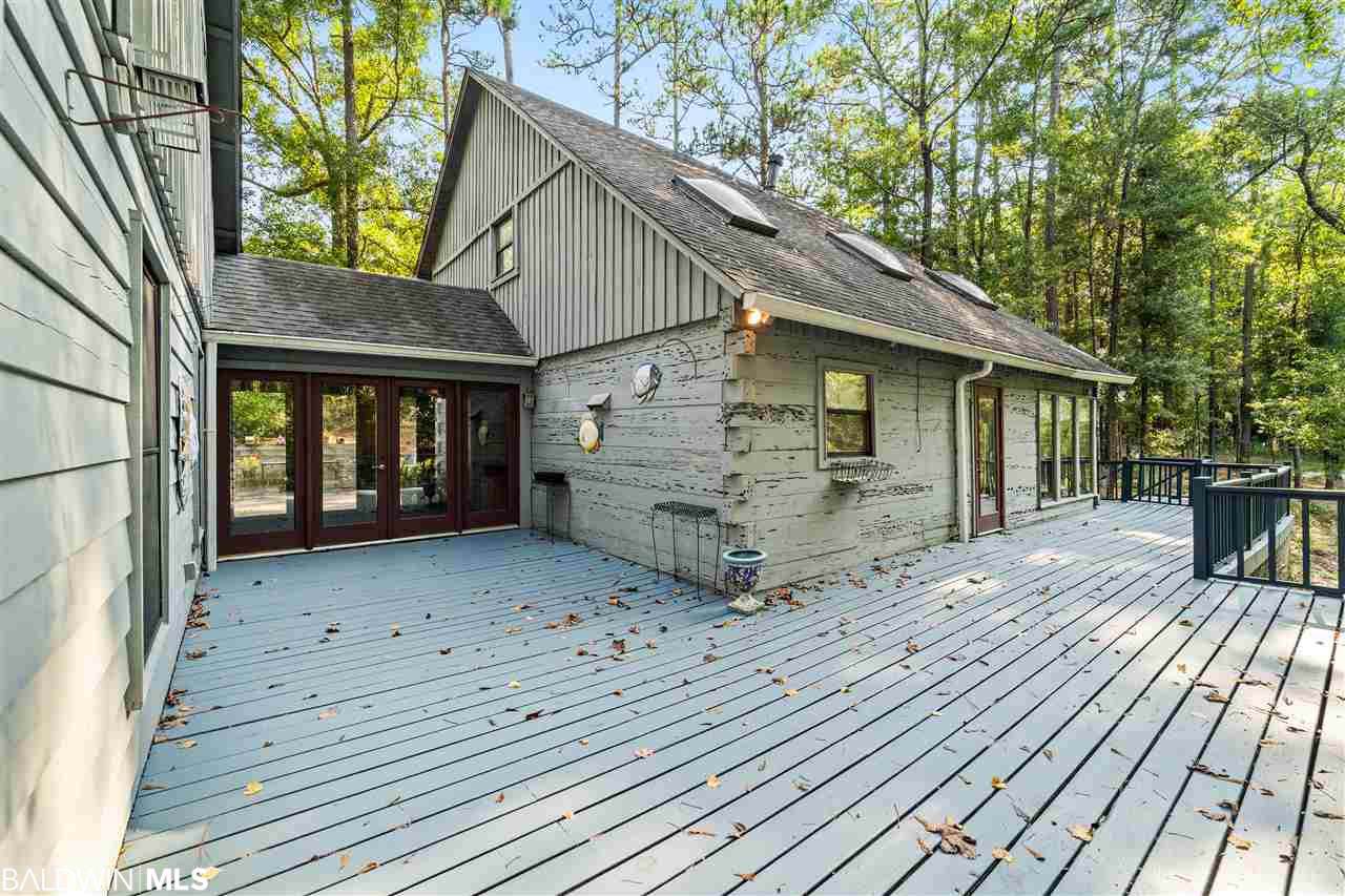 105 Edgar Cir - Photo 1
