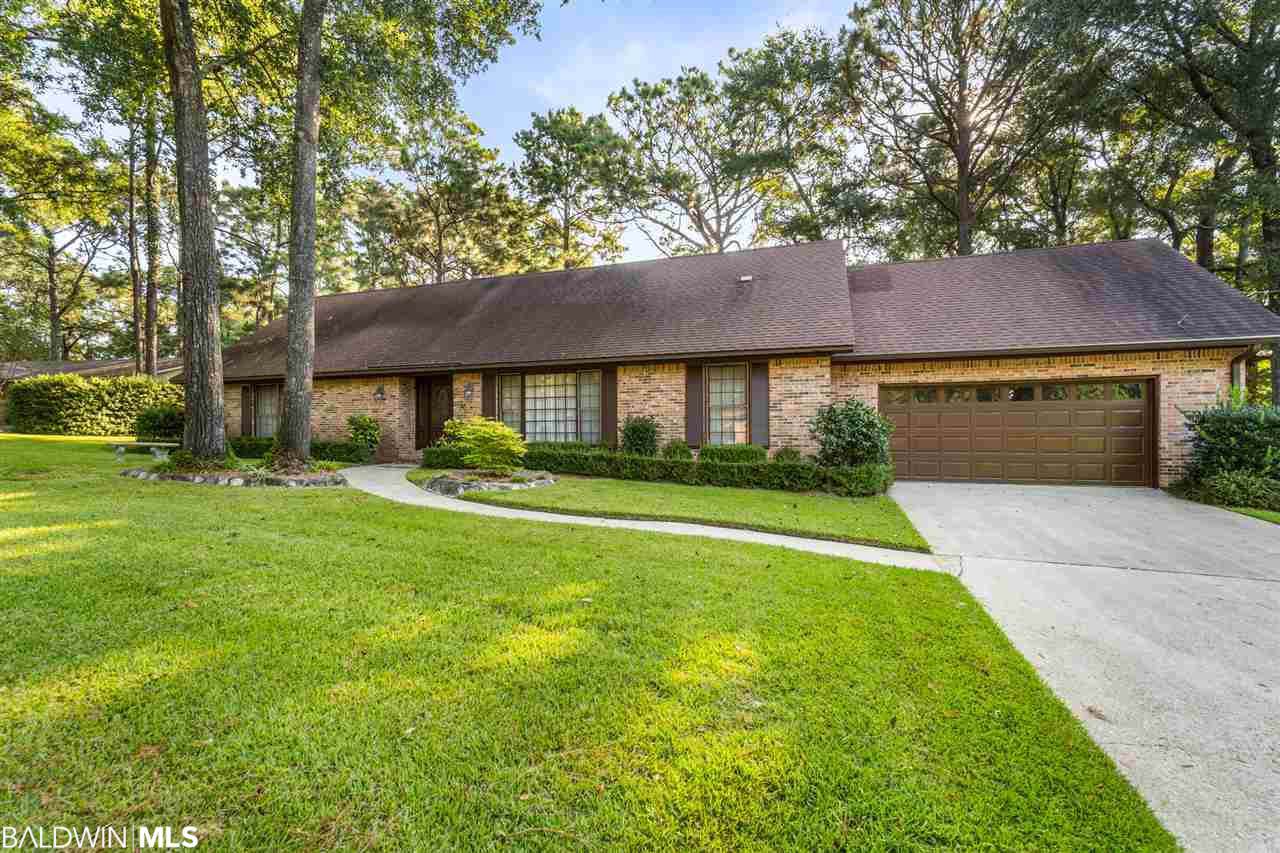 829 Regents Drive - Photo 1