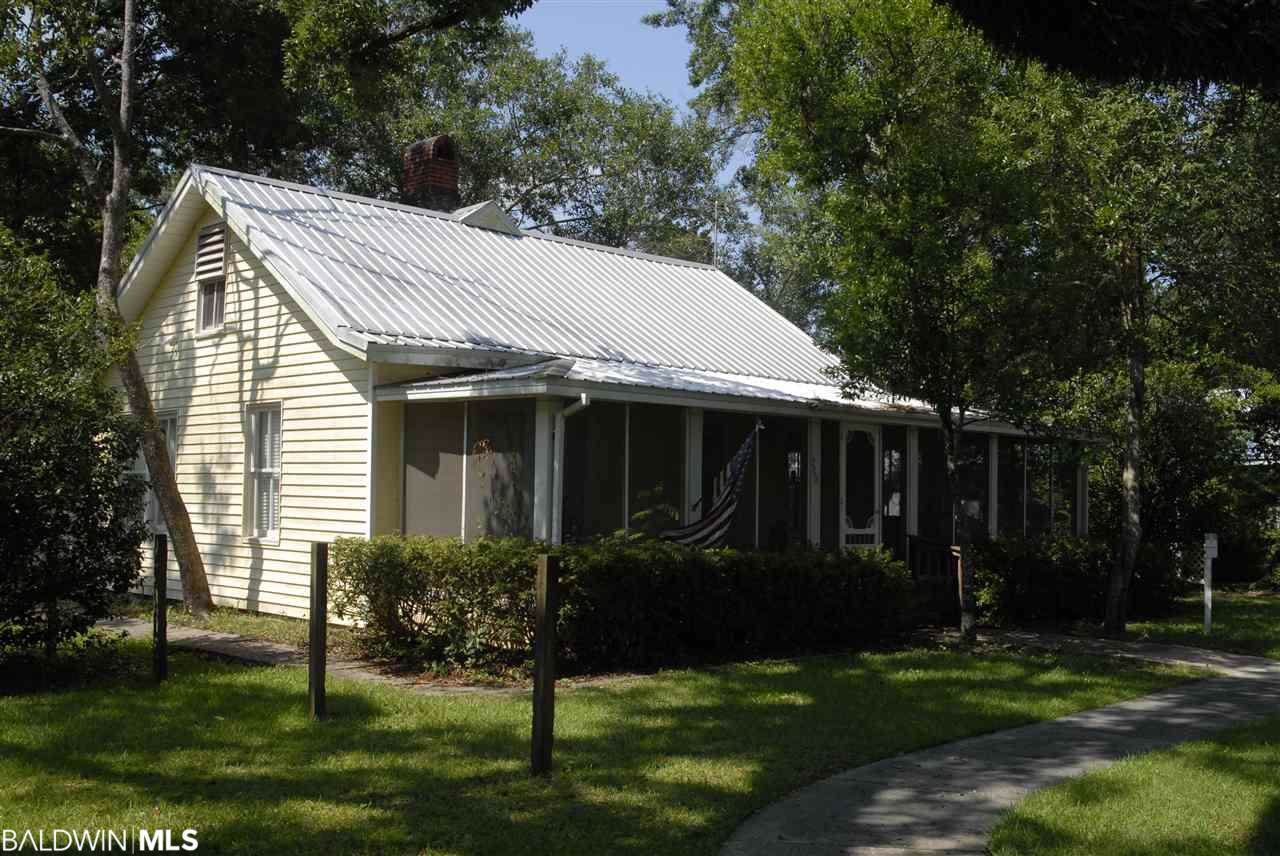 209 Orange Avenue - Photo 1