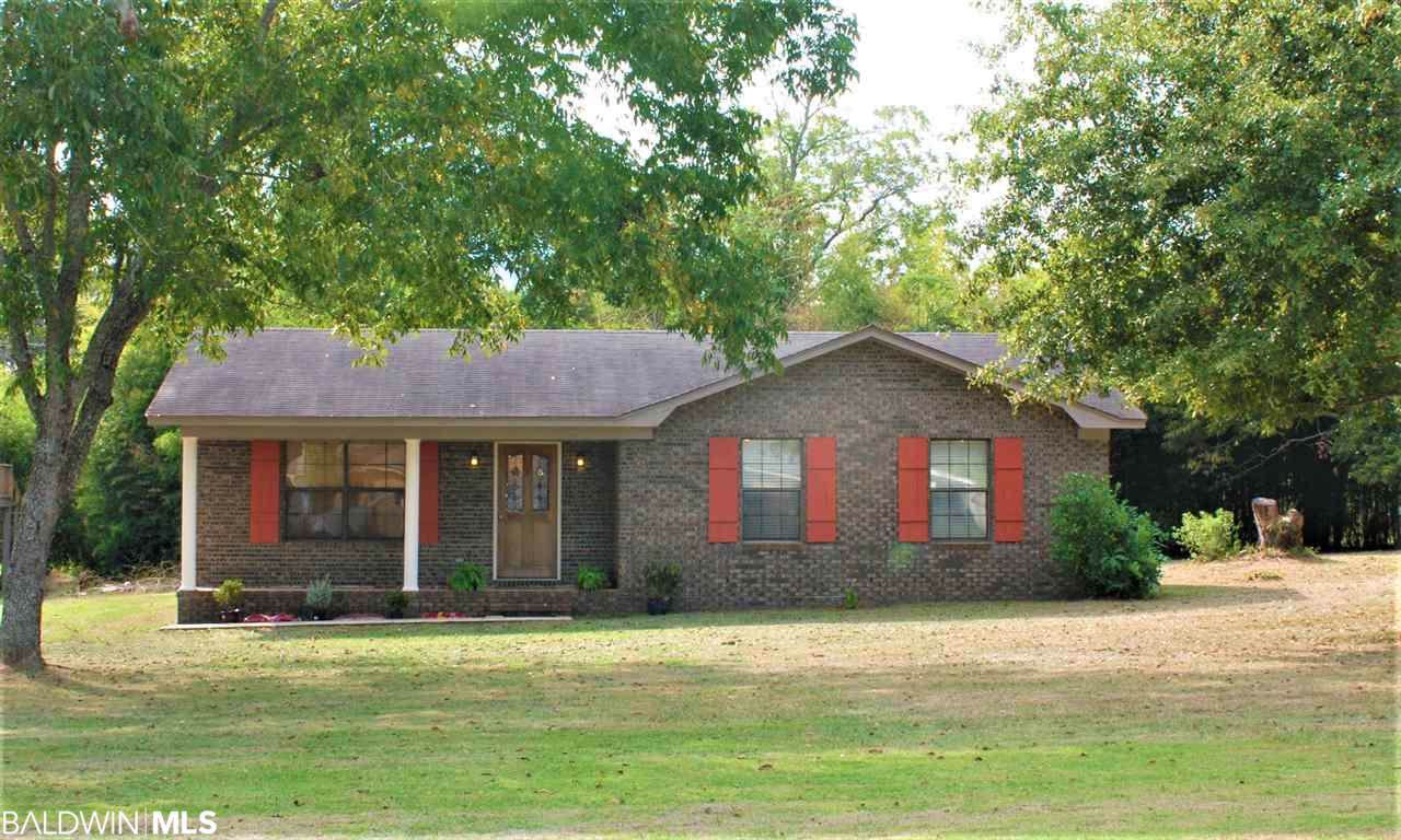 231 Columbus Cir - Photo 1