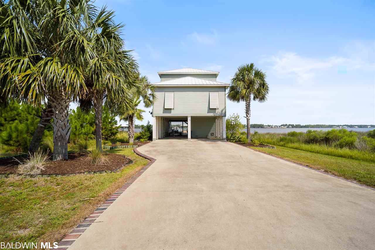 950 Heron Circle - Photo 1