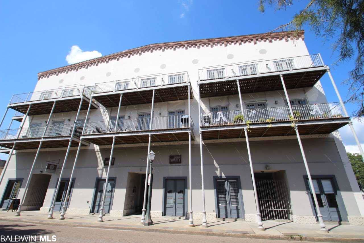 412 Dauphin Street - Photo 1