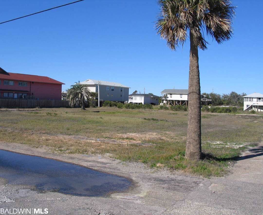 1050 Beach Blvd - Photo 1