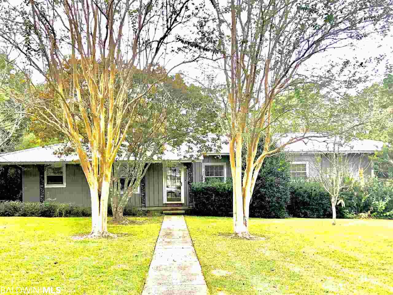 403 Myrtle Avenue - Photo 1