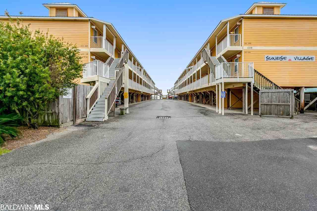 1157 Beach Blvd - Photo 1