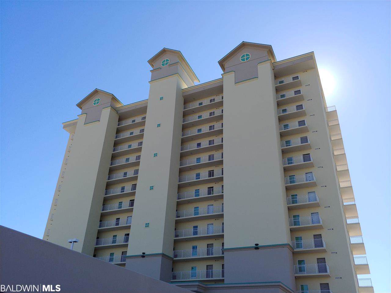 921 Beach Blvd - Photo 1