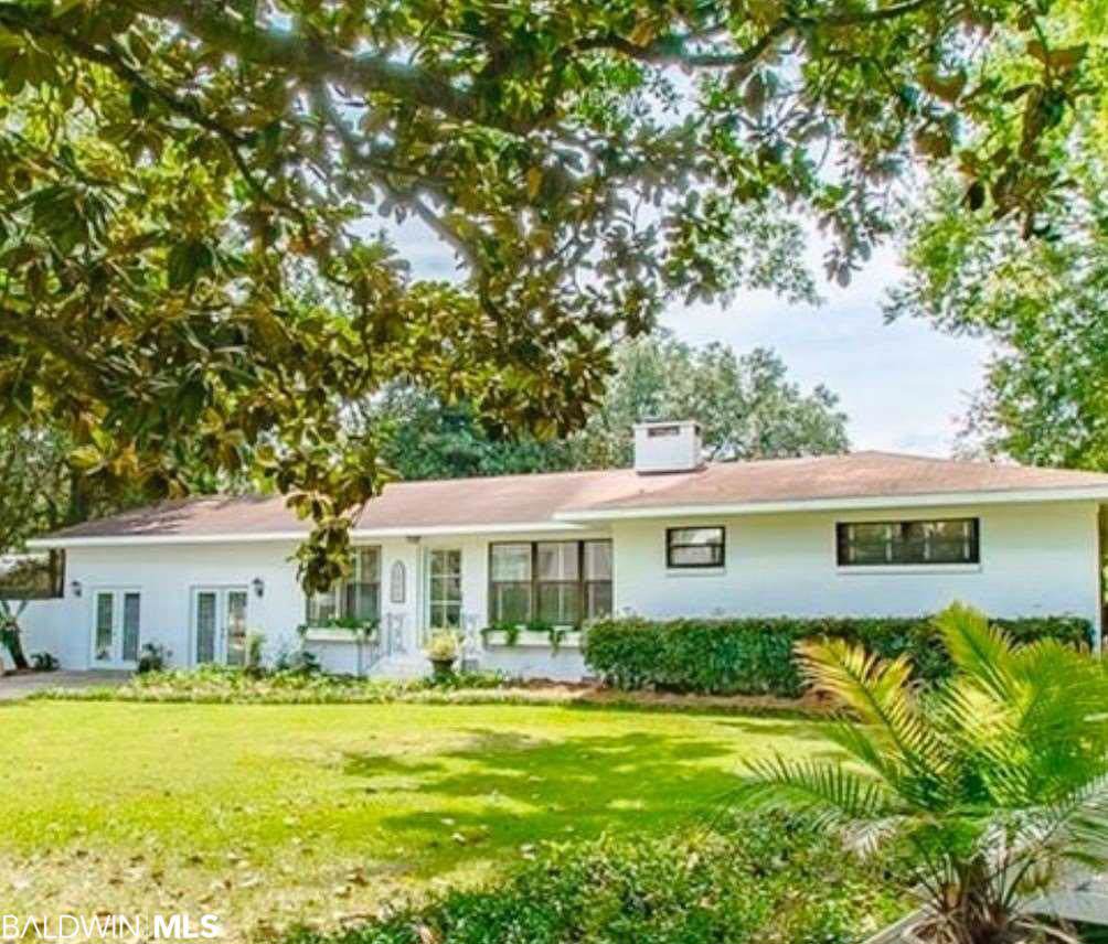 808 Coleman Avenue - Photo 1