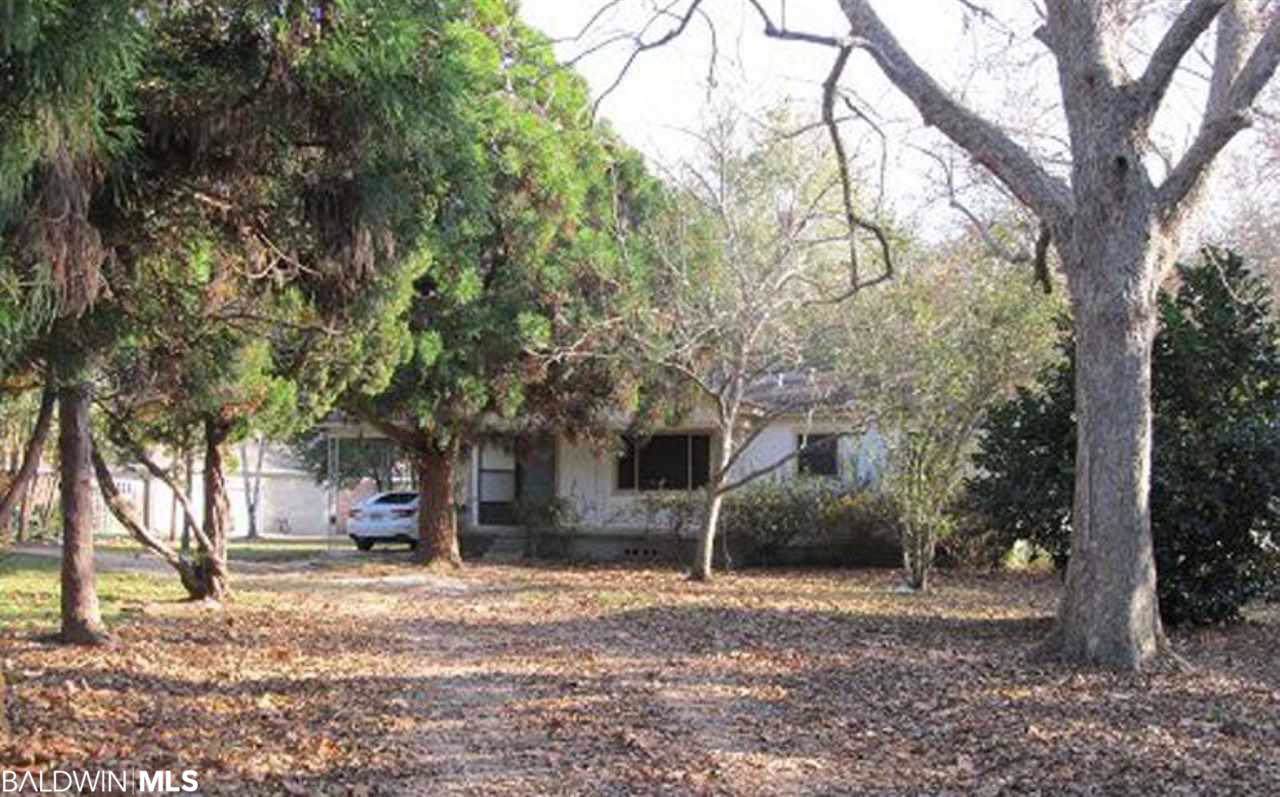 1314 Randall Avenue - Photo 1