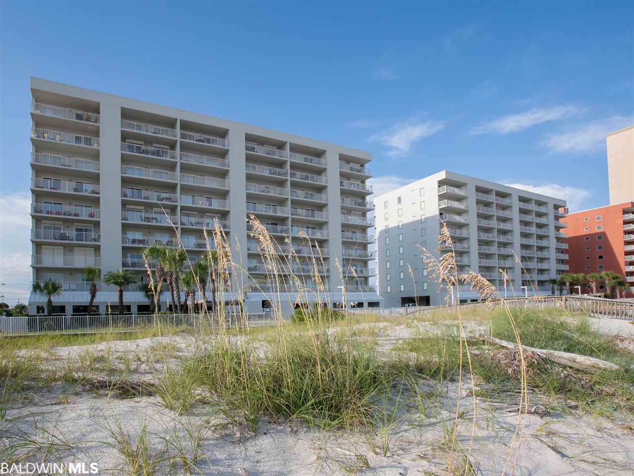 957 Beach Blvd - Photo 1
