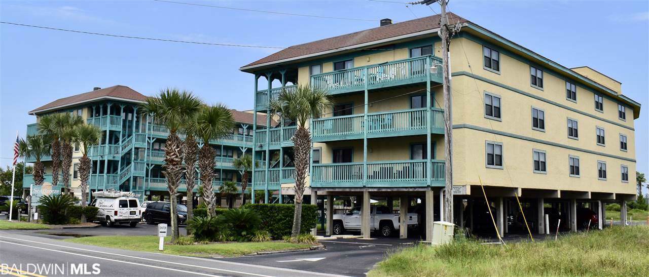 952 Beach Blvd - Photo 1