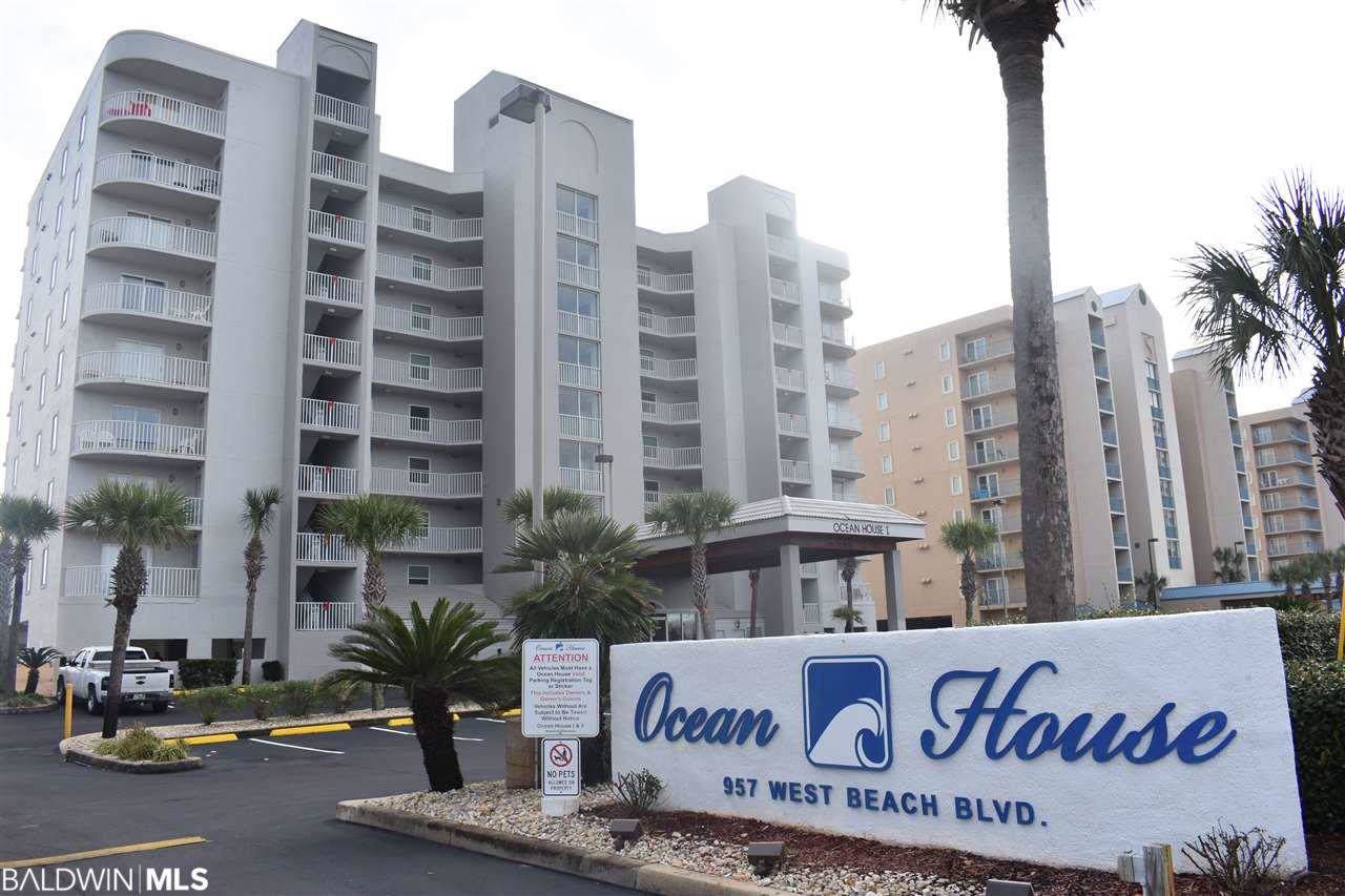 957 Beach Blvd - Photo 1