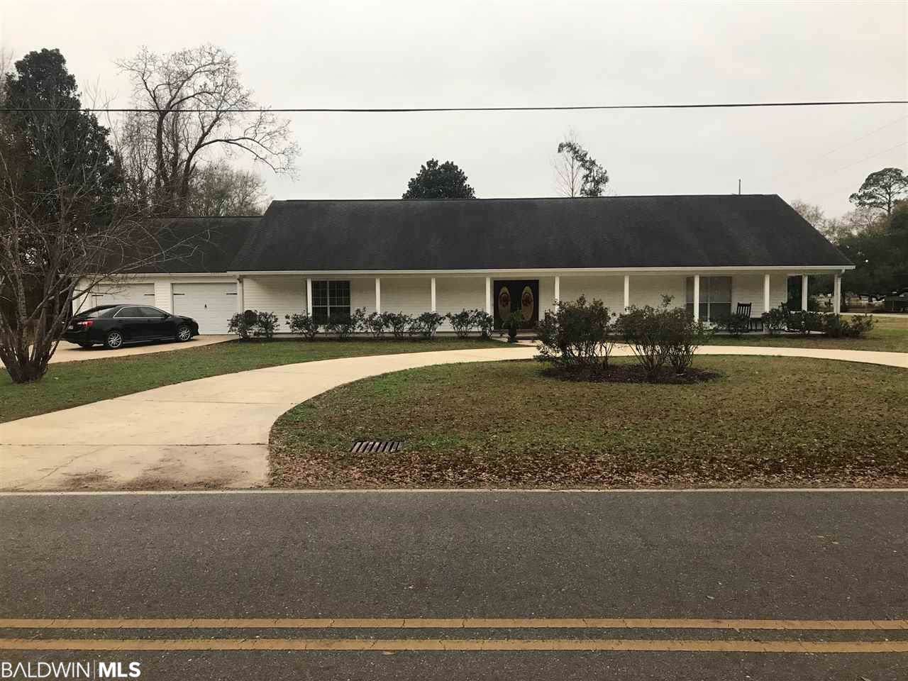 209 Armstrong Avenue - Photo 1