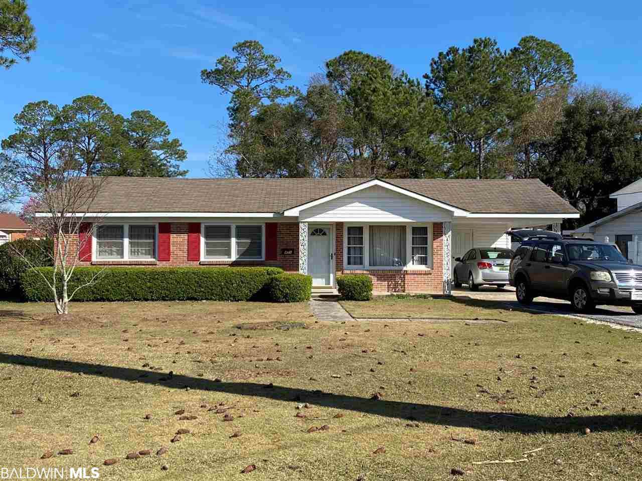 801 Poplar St - Photo 1