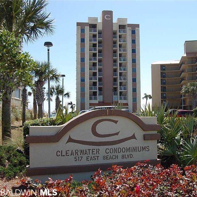517 Beach Blvd - Photo 1