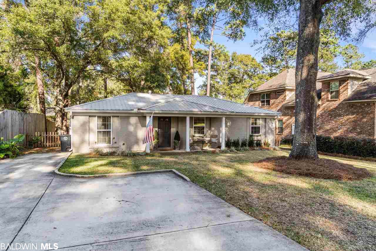303 Seminole Avenue - Photo 1