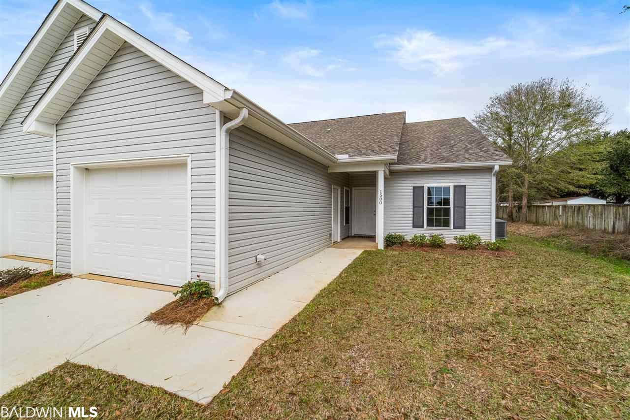 2651 Juniper St - Photo 1