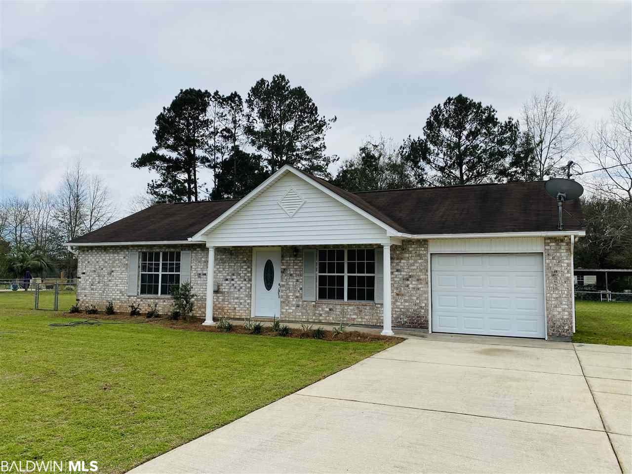 15004 Highland Cir - Photo 1