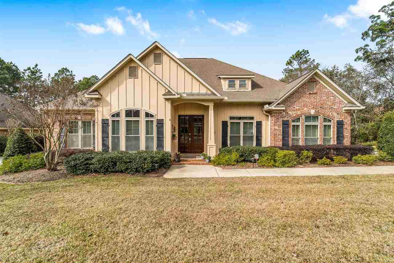 433 Clubhouse Drive - Photo 1