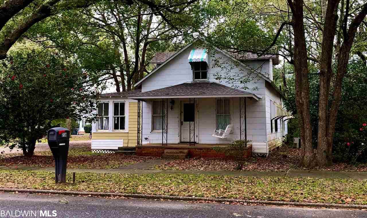 216 Rose Av - Photo 1