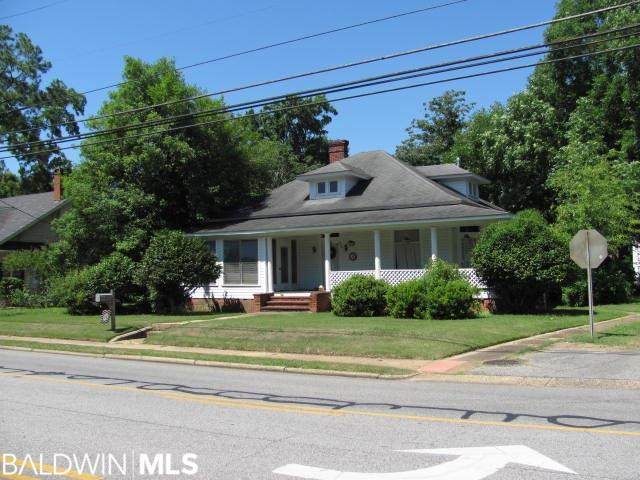 333 College Avenue - Photo 1