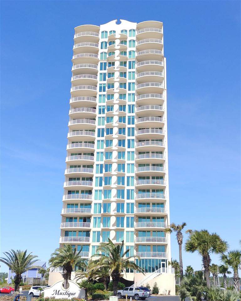 2000 Beach Blvd - Photo 1