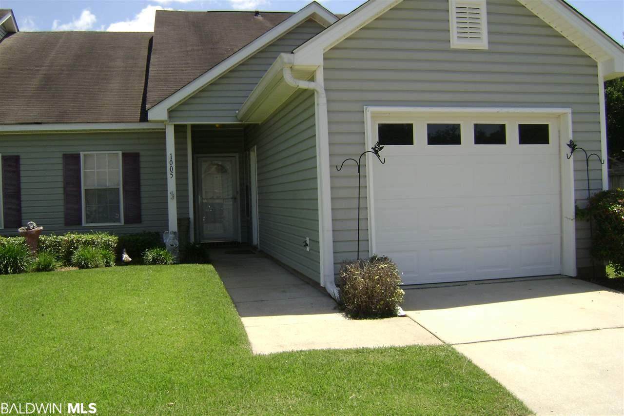 2651 Juniper St - Photo 1