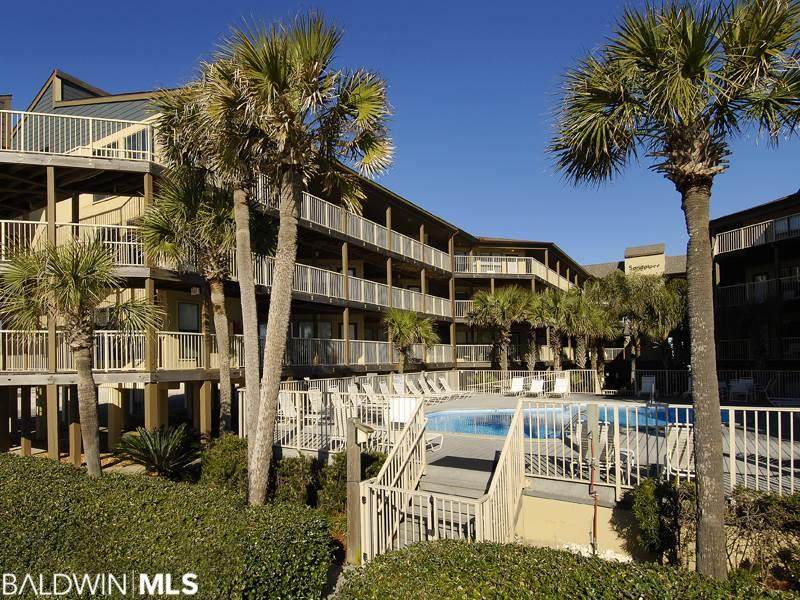 1069 Beach Blvd - Photo 1