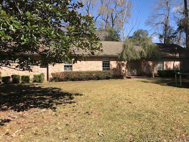 104 Lovelace Lane - Photo 1