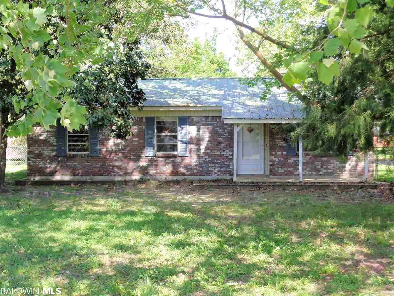 113 Roadway Street - Photo 1 113 Roadway Street - Photo 1