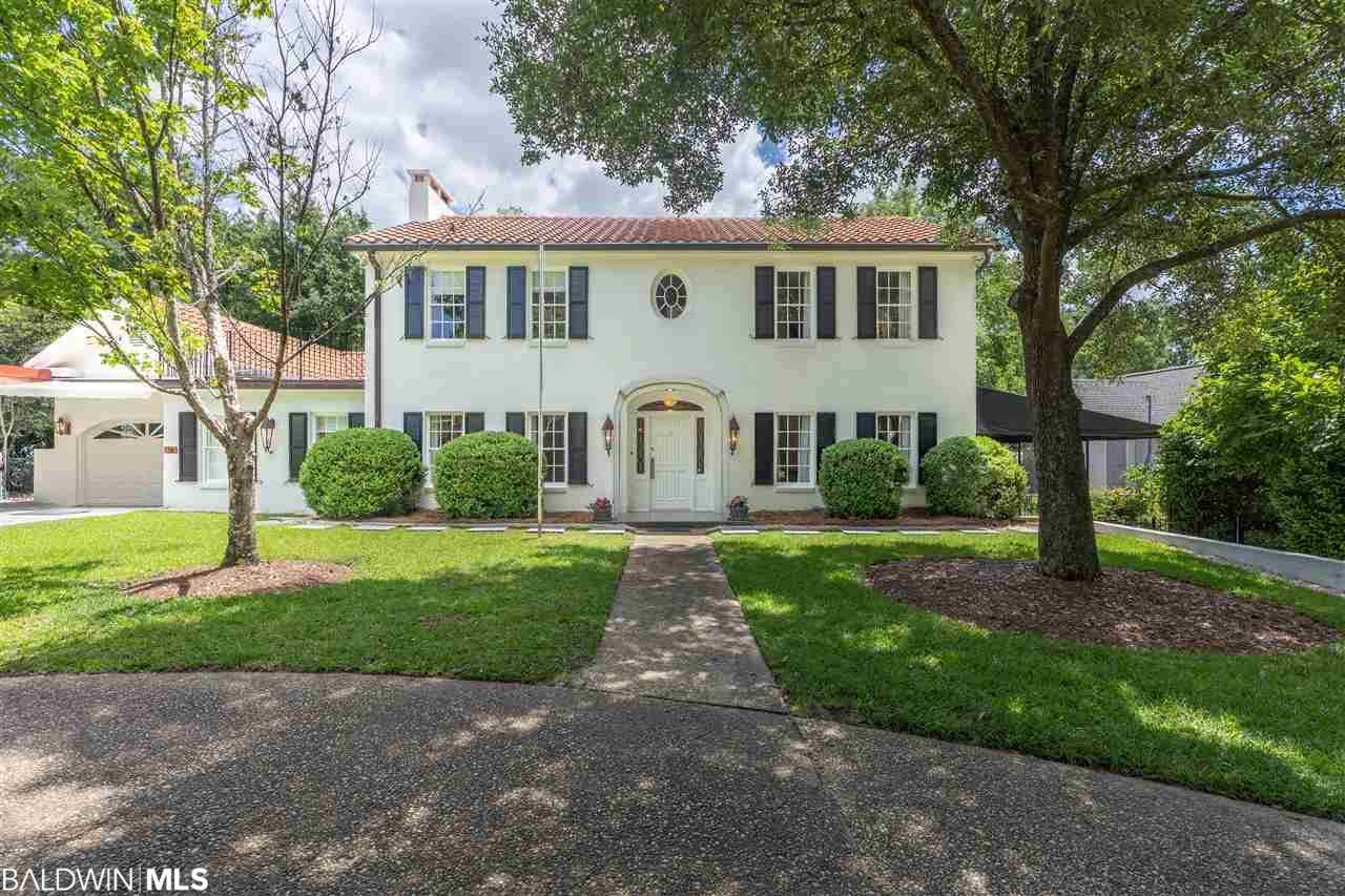 56 Hillwood Road - Photo 1